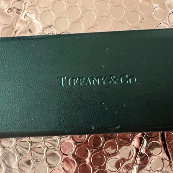 TIFFANY & CO   eyeglass case - Picture 5 of 6